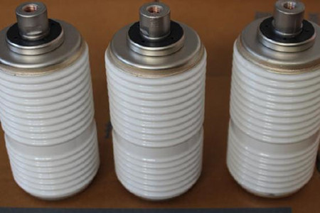 影響真空開(kāi)關(guān)管價(jià)格的因素有哪些？