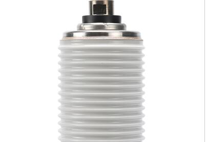 真空開關管由哪些部分組成？